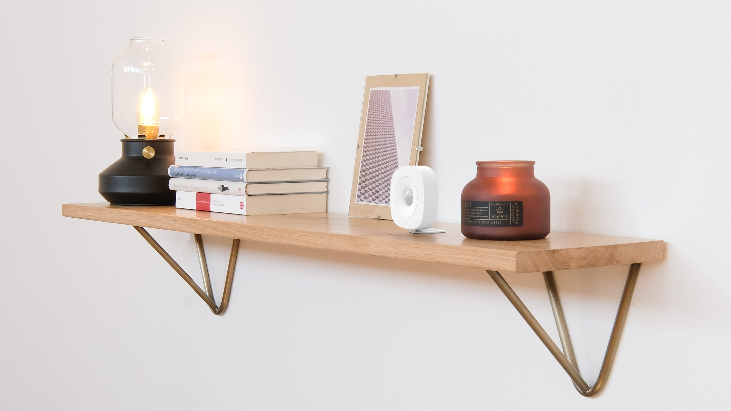 Indoor motion detector